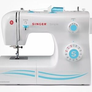 SINGER Simple 2263 Sewing Machine W/ Pedal, Extras! Works Great! 23 Stitch